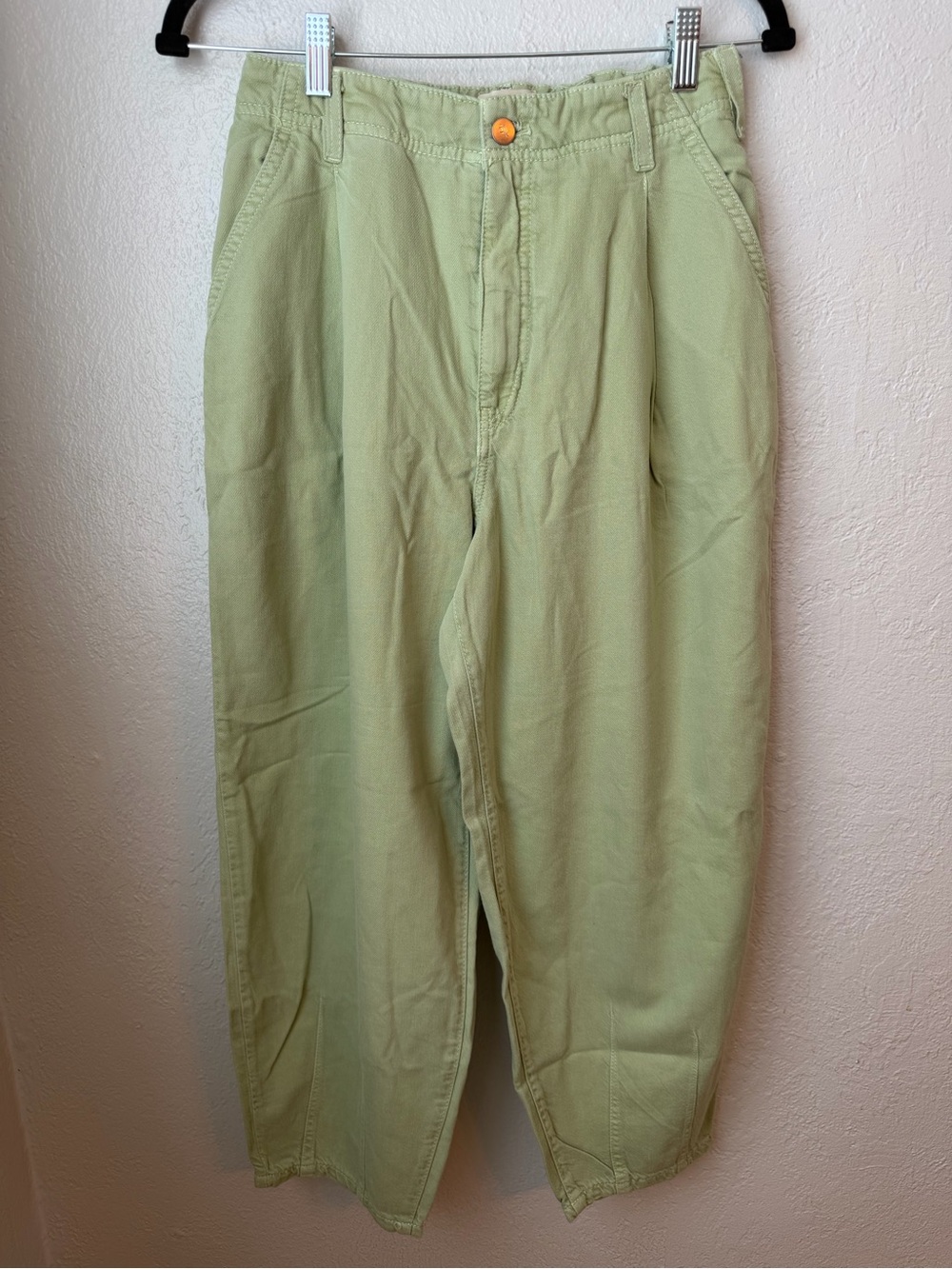 178 Anthropologie Pilcro Relaxed High-Waist Cotton Barrel Pants in Sage Green - Picture 2 of 10